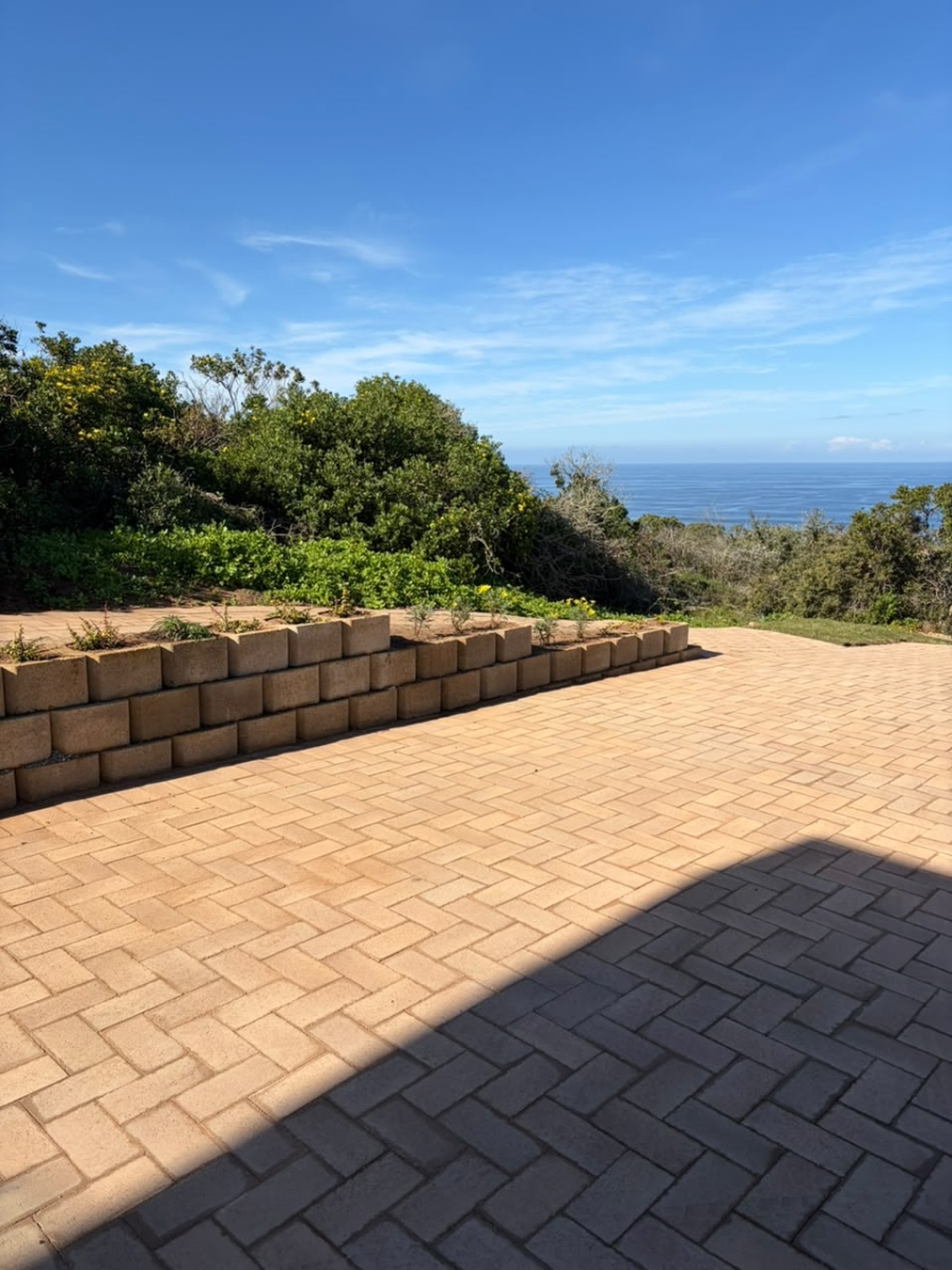 4 Bedroom Property for Sale in Moquini Coastal Estate Western Cape